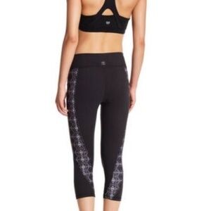 Zobha Capri PHANTOM HEATHE Leggings Size XS NEW